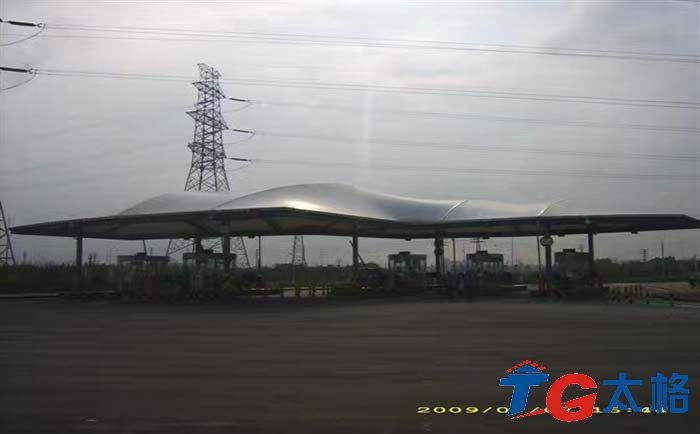  南京眾彩物流園景觀膜結構工程