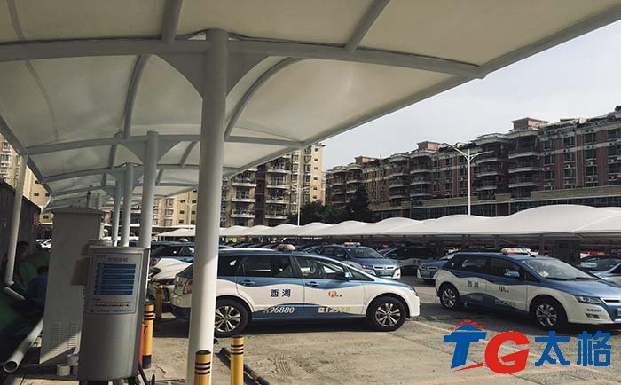 深圳致聯大朗充電樁張拉膜結構工程