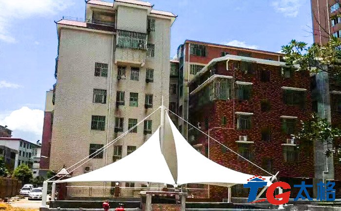 湖南郴州設計院停車場出入口膜結構