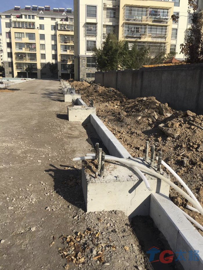 沭東花園停車棚膜結構打樁階段