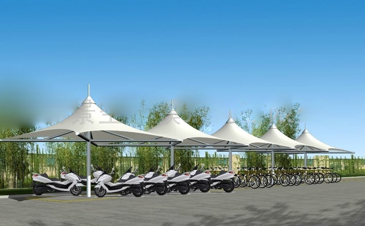 一處漂亮的膜結構車棚