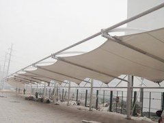 膜結構充電樁<font color='red'>停<font color='red'>車棚</font></font>對于選擇造型的重要