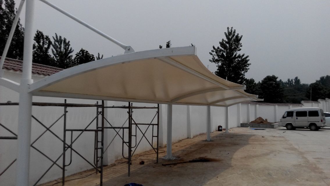 膜結(jié)構(gòu)出入口 小區(qū)的膜結(jié)構(gòu)出入口建筑