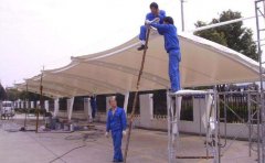 張拉<font color='red'>膜<font color='red'>結構工程</font></font>施工安裝有哪些注意事項